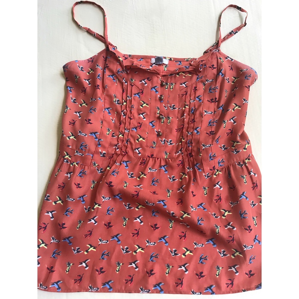 Size small orange Fossil Riley Bird print tank